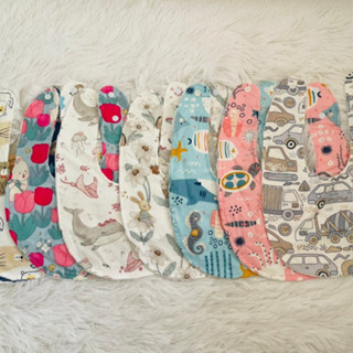 ผ้าซับน้ำลายเด็ก BIb ผลิตจากคอตตอน100% ลายน่ารัก ด้านหลังเป็…