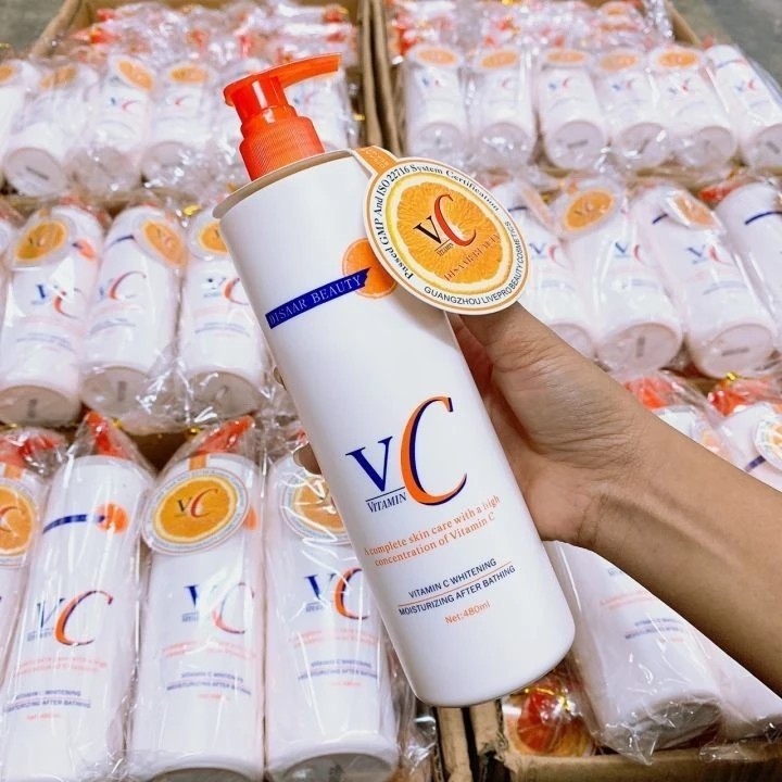 โลชั่นVC VitaminCวิตามินซี เข้มข้น บำรุงผิวขาวกระจ่างใส ชุ่มชื้น Vitamin C Body Lotion ขนาด 480 ml.