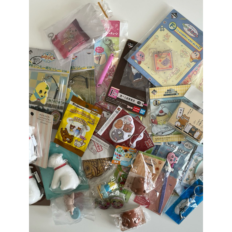 (พร้อมส่ง) – แท้จากญี่ปุ่นมือ 1 งานรวมพวงกุญแจและอื่นๆ ราคาไม่เกิน 45 บาท  อ่านรายละเอียด – โปรปัง