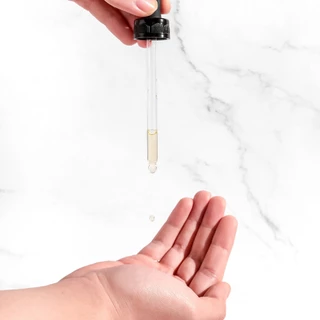 น้ำมันบำรุงผิวกาย Soap Opera Botanical Moisturizing Body Oil กลิ่นลีลาวดี 100 มล.