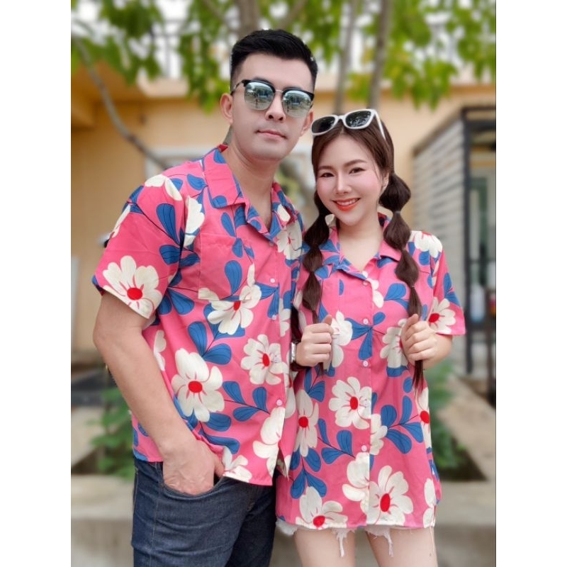 เสื้อฮาวายลายดอกชบา เนื้อผ้าโพลิเอสเทอร์ เนื้อเบาใส่สบายไม่ร้อน ใส่เล่นสงกรานต์ได้เลย ขนาดอก44"ยาว 27" ชายหญิงใสได้