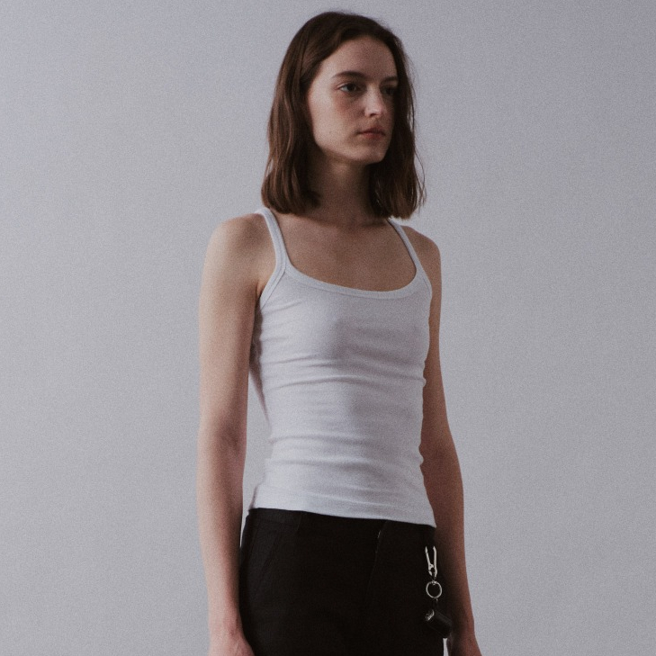 SUMMERWOOL – Natch Tank (White) : Rib Fitted tank เสื้อกล้ามคอยู ทรงพอดีตัว ผ้านิ่มใส่สบาย สีขาว