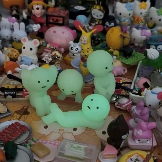 Smiski Museum Series โมเดลเรืองแสง สุดฮิต ของแท้