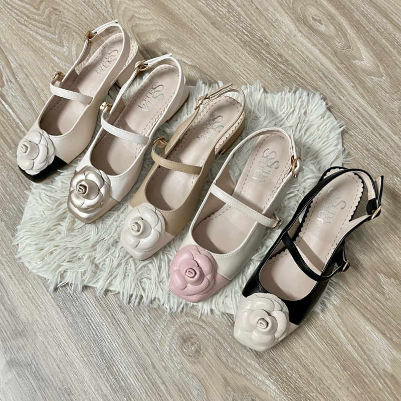 SudaSelect: รองเท้ารัดส้น ทรงแมรี่เจน สีทูโทน แต่งด้วยดอกคามีเลียใหญ่ ส้นสูง 1.5นิ้ว รหัส670851 - รูปที่ 3