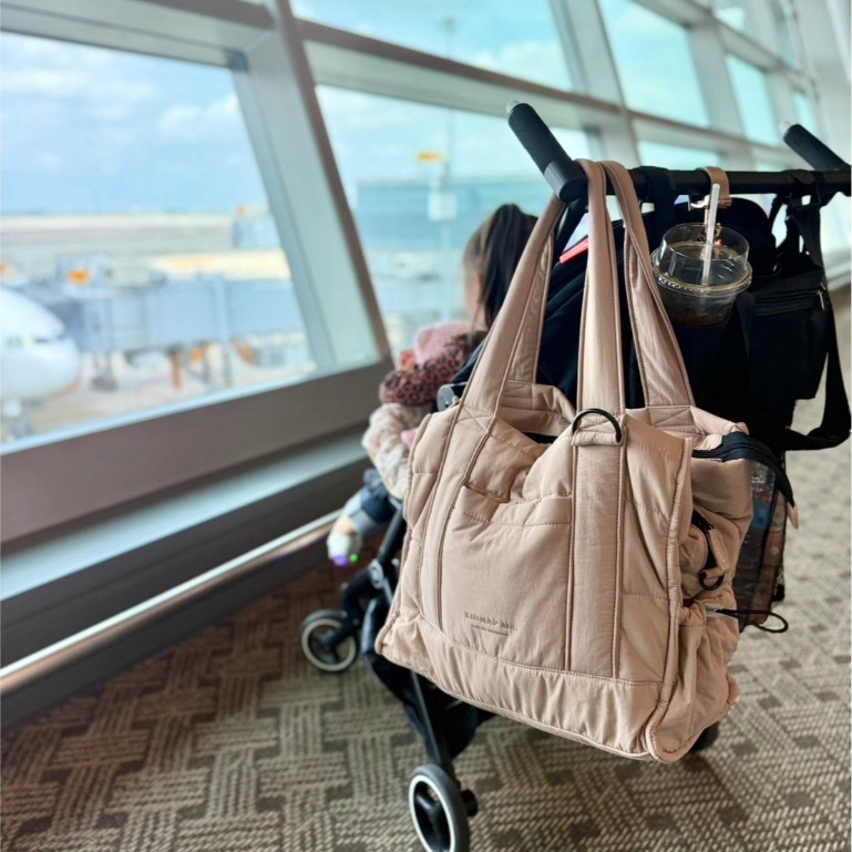 กระเป๋าสะพายข้าง ขนาดใหญ่ ผ้ากันน้ำ สะพายไหล่ ใส่ของ laptop CUDDLE BAG KIDNAP ME. กระเป๋าแม่ลูกอ่อน - รูปที่ 5