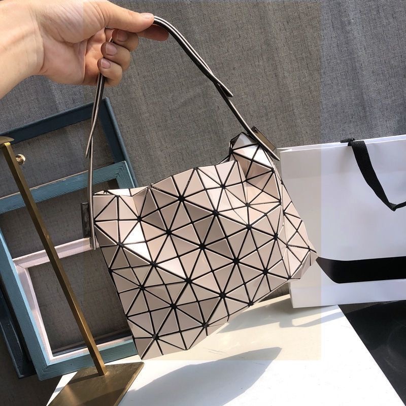 issey miyake % BaoBao Baguette ของใหม่ ของแท้ 100%