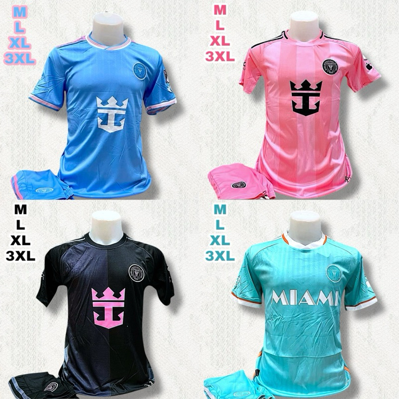 ชุดกีฬาผู้ชาย อินเตอร์ ไมอามี ใหม่ล่าสุด 2024/2025 มีไซด์ M ถึง 3XL มีเสื้อพร้อมกางเกง