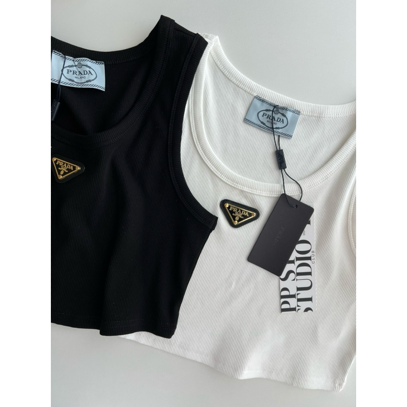PP50 เสื้อกล้ามPDA tank crop top ตัวสั้น อะไหล่อย่างดี พร้อมส่งในไทย