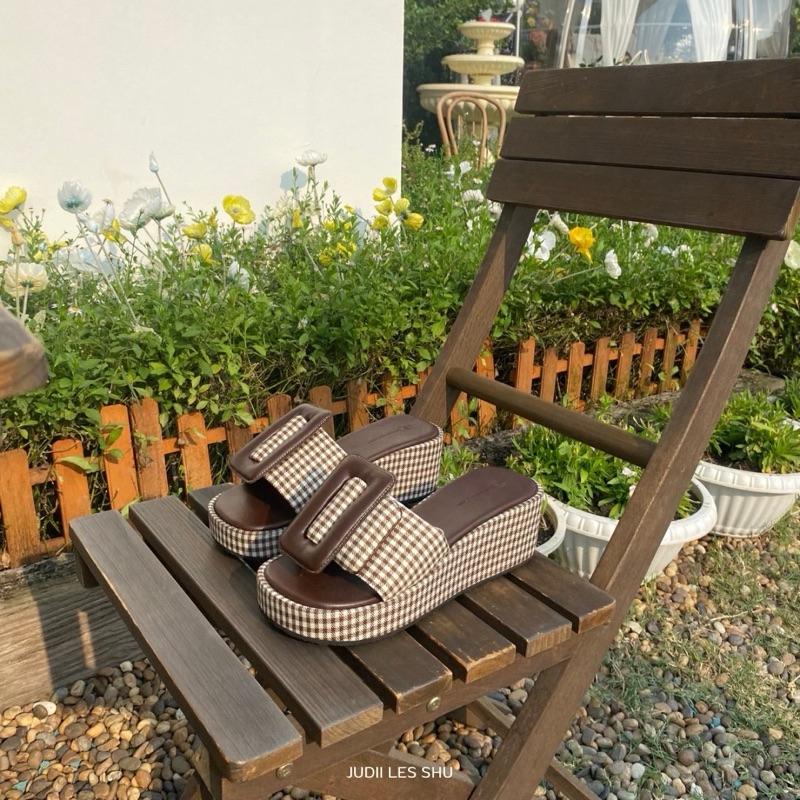 รองเท้าส้นตึกหัวเข็มขัด รุ่นCotton(ผ้า) Size34-42 JUDII LES SHU