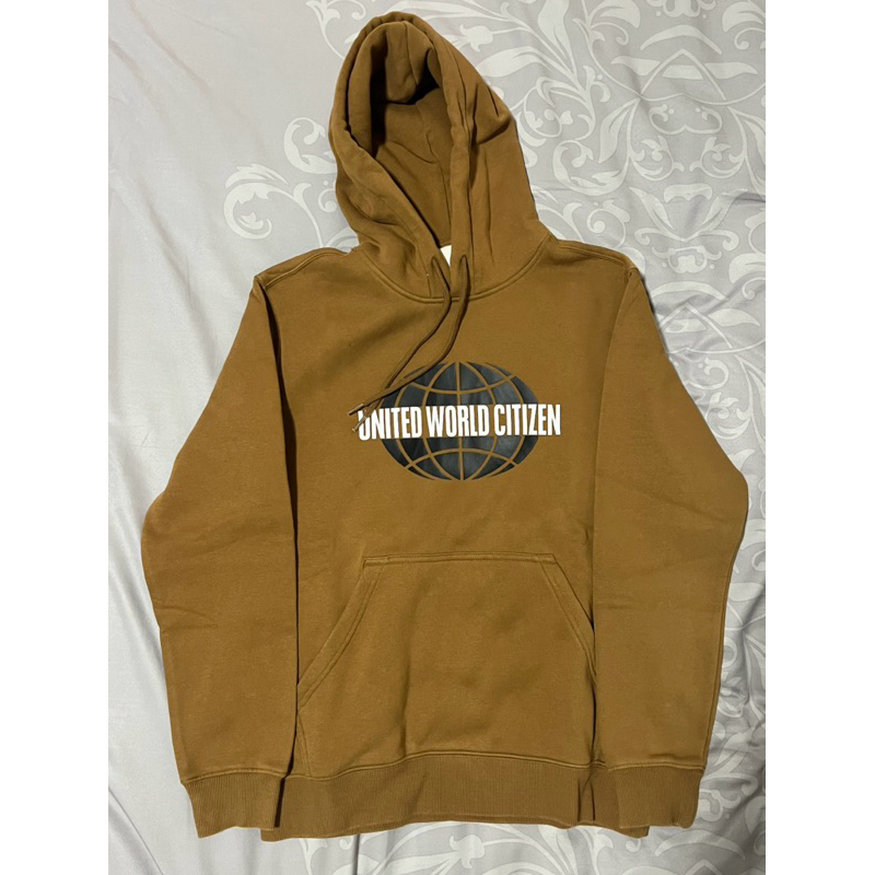 เสื้อ hoodie h&m สีน้ำตาล มือสอง