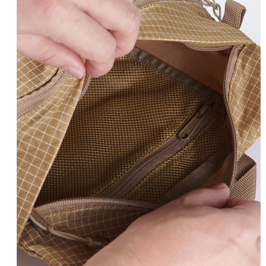 Gramicci กระเป๋าสะพายข้าง รุ่น RIPSTOP SHOULDER BAG RIP-STOP #F