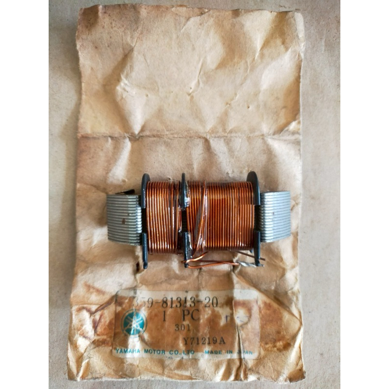 คอยล์ แสงไฟหน้า Yamaha YL2 YL2GM YL2C แท้ใหม่ Made in japan