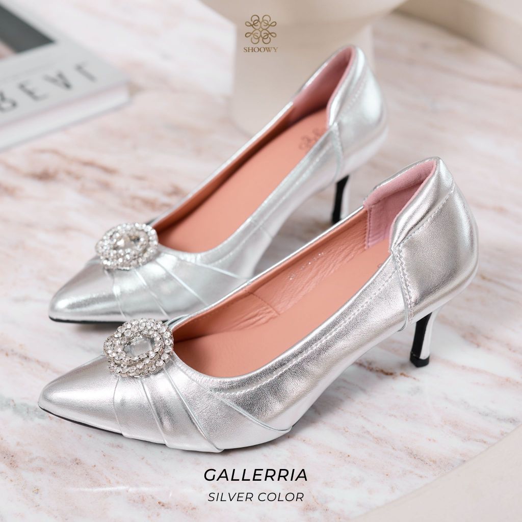Shoowy รองเท้าหนังแกะ รุ่น  Gallerria Silver Color (สีเงิน)