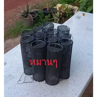 ลอบดักกบหมานๆชุดนี้จะได้ 12 อัน เข้าได้2ทางกว้าง10เซนยาว30เซนงานดีงาทางเข้าเป็นสูตรของพรานที่ร้านที่ชอบเดินป่าหากินหมานๆ