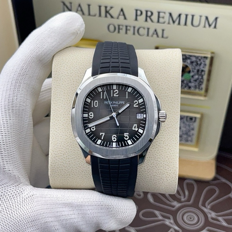 Patek Philippe 5167/1a