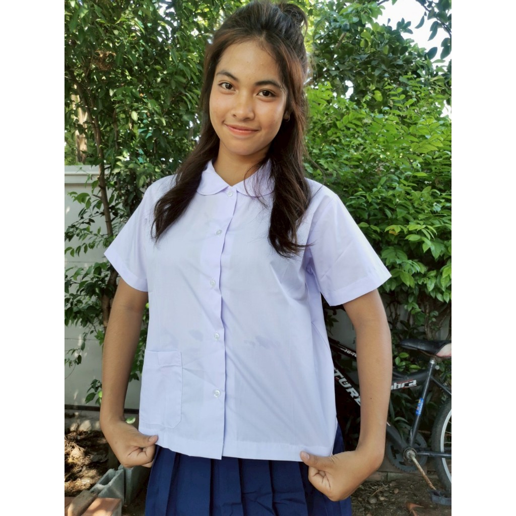 เสื้อคอบัว กระดุมผ่าหน้า  คอบัวนักเรียน เสื้อนักเรียนประถม ประถม (เสื้ออย่างเดียว)-2569