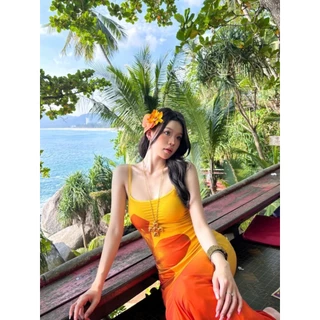 Cicishop(Y6269) เดรสยาวสีเหลืองอมส้ม สายปรับได้ ผ้าซีทรูมีซับใน พิมพ์ลายดอกข้างตัว สไตล์สาวฮาวาย