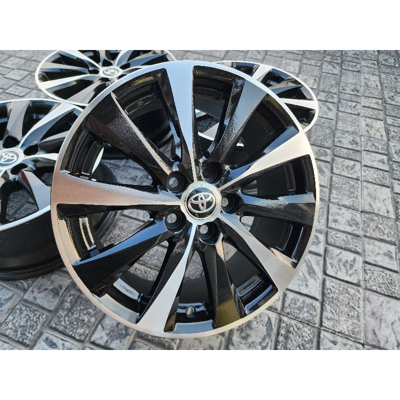 ล้อแม็กซ์แท้ Toyota Camry ขอบ 17Offset 45 CB60 5รู114