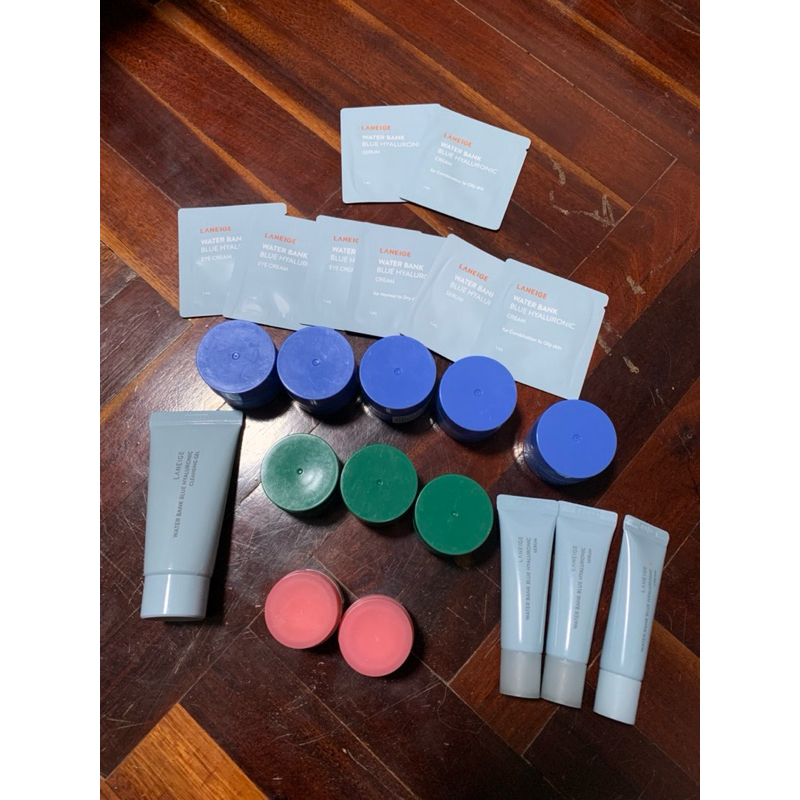 ส่งต่อ Lanaige (เป็นสินค้าตัวเทสอันเล็ก)