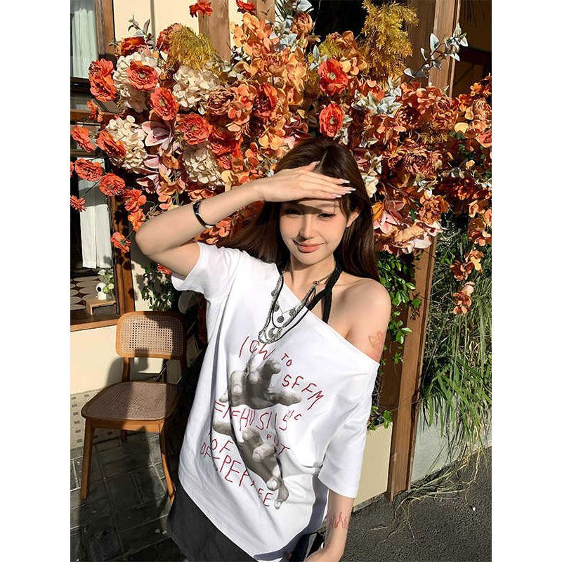 เสื้อปาดไหล่ oversize ใส่ทำงานได้ เข้ากับทุกสไตล์ได้ รูปที่ 4