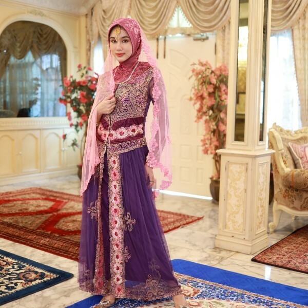 SOPHIA ชุดย่าหยา ชุดพื้นเมืองภาคใต้ มเลฯ อินโดนิเซีย หรูหราดุจเจ้าหญิง ใช้ผ้าซีทรู รหัส DRD13