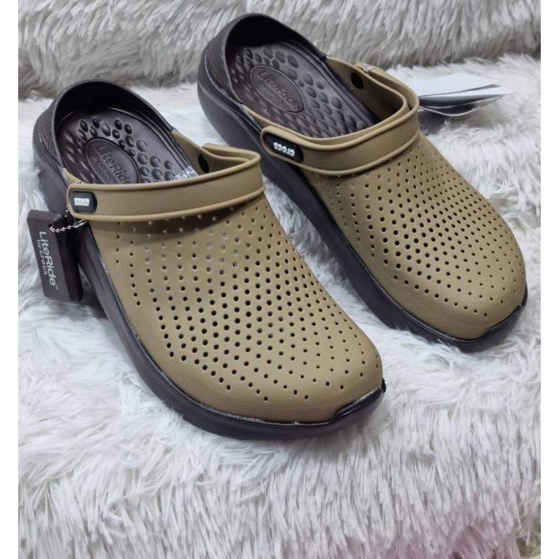 Crocs Lite Ride Clog รองเท้าแตะ แบบลำลอง มาใหม่สุดฮิต ใส่ได้ทุกเพศ มีส่วนลดราคา