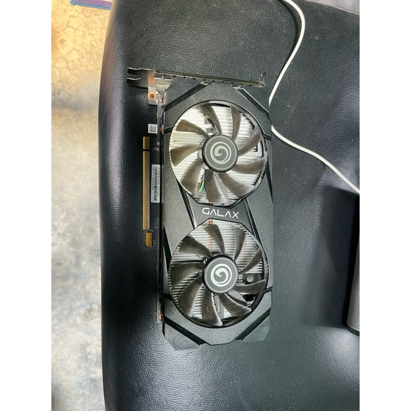 GTX 1660ti มือสอง สภาพสวยไม่เป็นสนิม