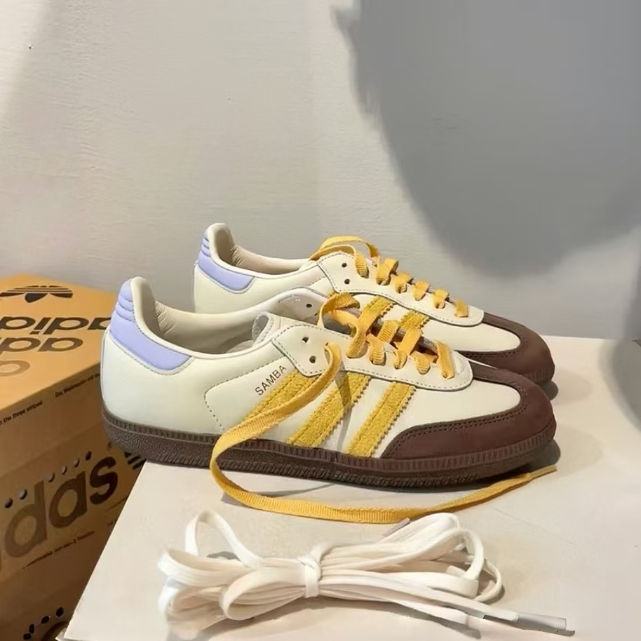 🎉รอพรีออเดอร์/ของแท้ 💯 🎉ADIDAS ORIGINALS SAMBA OG รองเท้ากีฬาสุดฮิตในตอนนี้