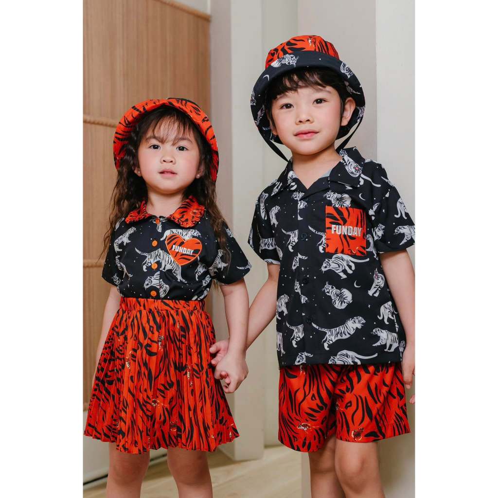 Funday Kidswear เด็กผู้ชาย ไซส์ 18-24 มือสอง!! ไม่รวมหมวก