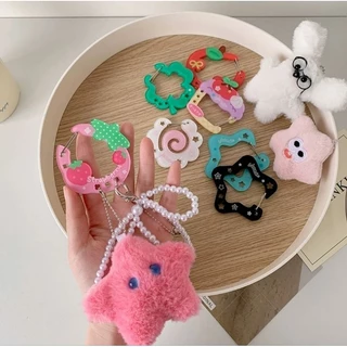 พร้อมส่งจากไทย!!! พวงกุญแจตะขอ พวงกุญแจห้อยตุ๊กตา พวงกุญแจห้อยCharm เป็นงานอะคริลิค รูปทรงน่ารักมีหลายแบบ