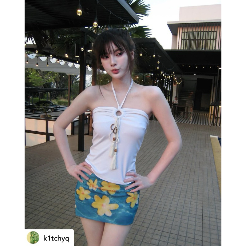 พร้อมส่งในไทย set 2 pcs. เสื้อเกาะอก มีสายคล้องผูกโบว์ + กระโปรงตัวสั้น โทนสีสวย งานมีซับในกางเกง