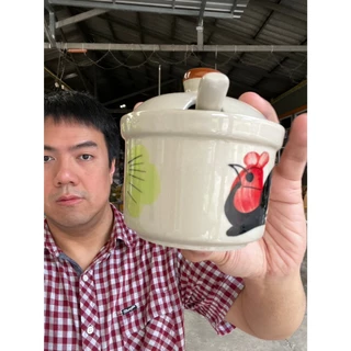 โถเครื่องปรุงลายไก่L โถใส่เครื่องปรุงเซรามิค โถใส่น้ำปลาพริก รวมช้อน ขนาด4 นิ้ว (กว้าง 10 ซม. x สูง 10 ซม.) จุ350ml 12o