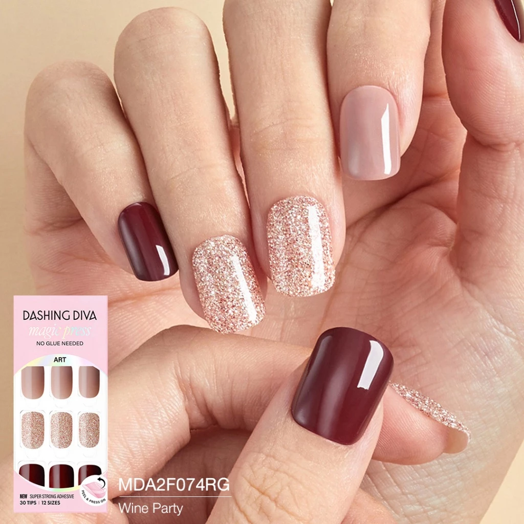 Dashing Diva เล็บปลอม รุ่น MDR2F073RR-MDA2F074RG จำนวน 1 กล่องมี 30 เล็บ