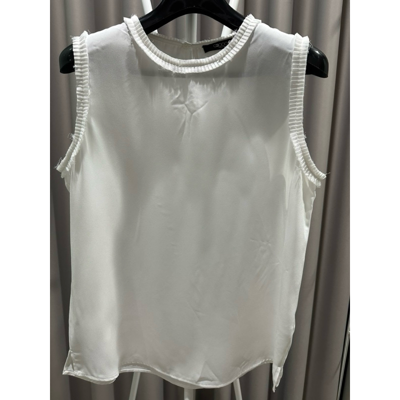 เสื้อแขนกุด แบรนด์ G2000 มือสอง