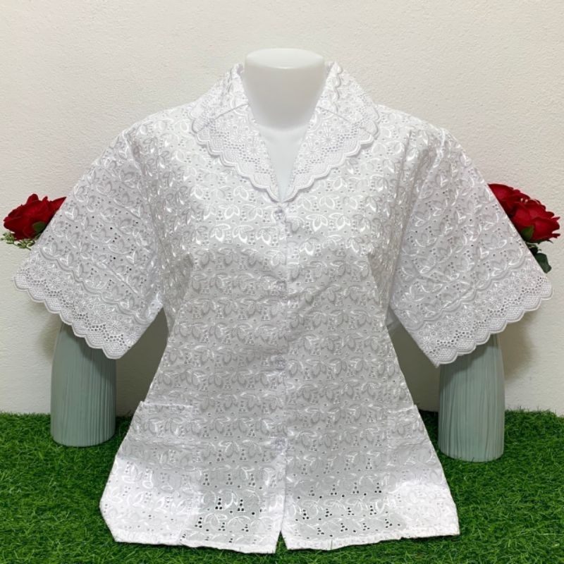 เสื้อลูกไม้คนแก่คอปกแขนสั้นกระดุมหน้าอก40-44นิ้วอก46-48ใส่ได้