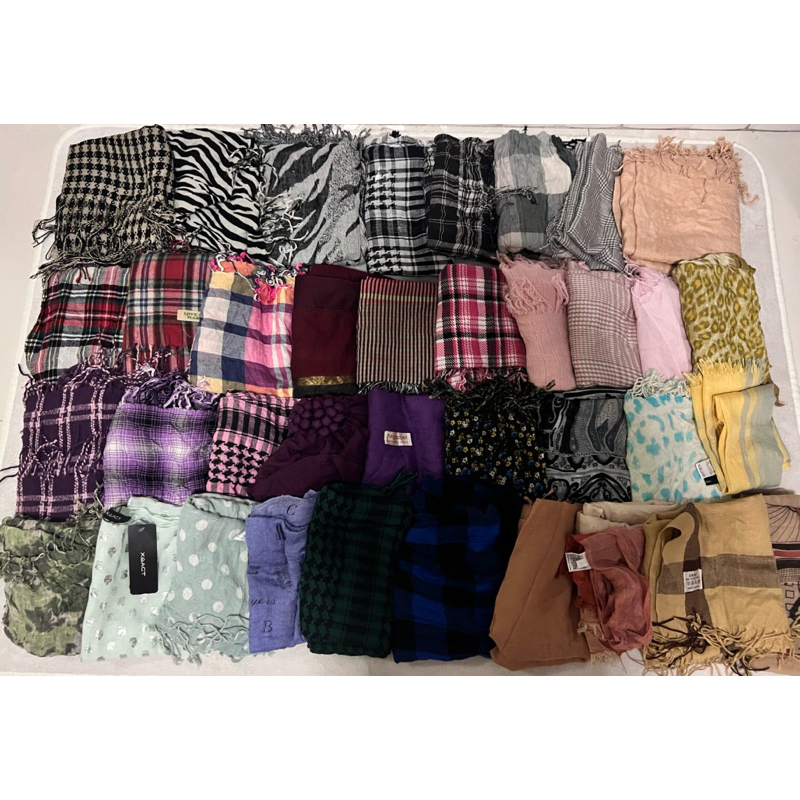 ผ้าคลุมไหล่ ผ้าพันคอ ผืนใหญ่ มีงานแบรนด์นำเข้าญี่ปุ่น คัดสภาพใหม่