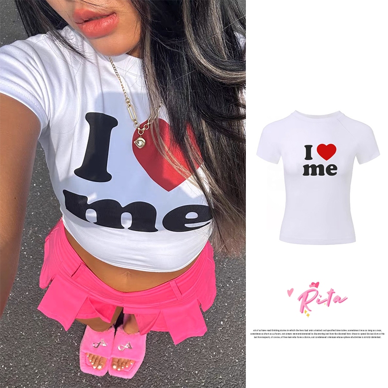Rita พร้อมส่ง❤️เสื้อยืดพิมพ์ลายรูปหัวใจ Crop Top อเมริกันสำหรับผู้หญิงในฤดูร้อนเสื้อแขนสั้น สวยเข้ารูป ผ้านุ่มใส่สบาย