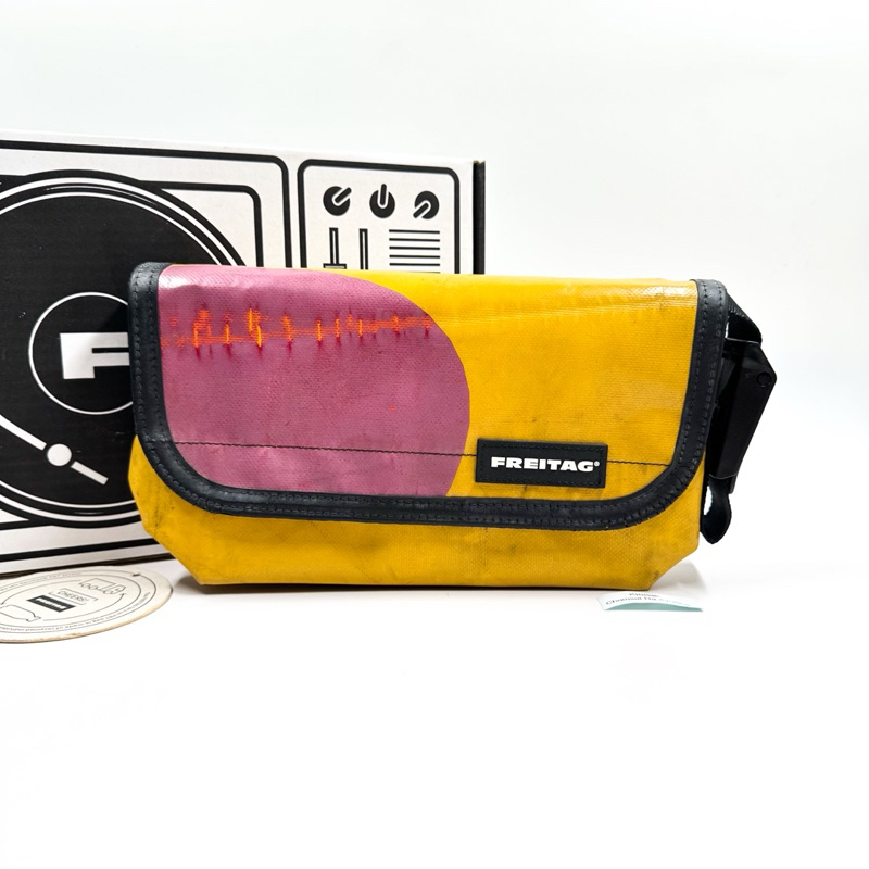 Freitag Hawaii ผ้าเหลือง🟡🌈