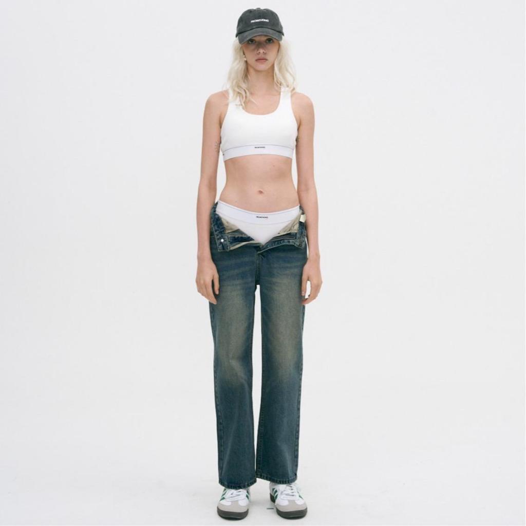 PTJ30182 กางเกงยีนส์ขายาวปักกระเป๋าหลัง PROMTHONG