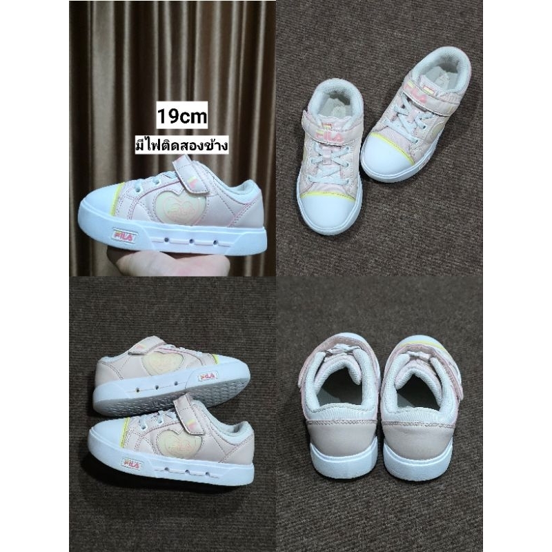 (พร้อมส่ง)รองเท้าเด็กมือสอง สภาพใหม่มาก 🌈🧩FILA🧩 🌈 มีไฟติด