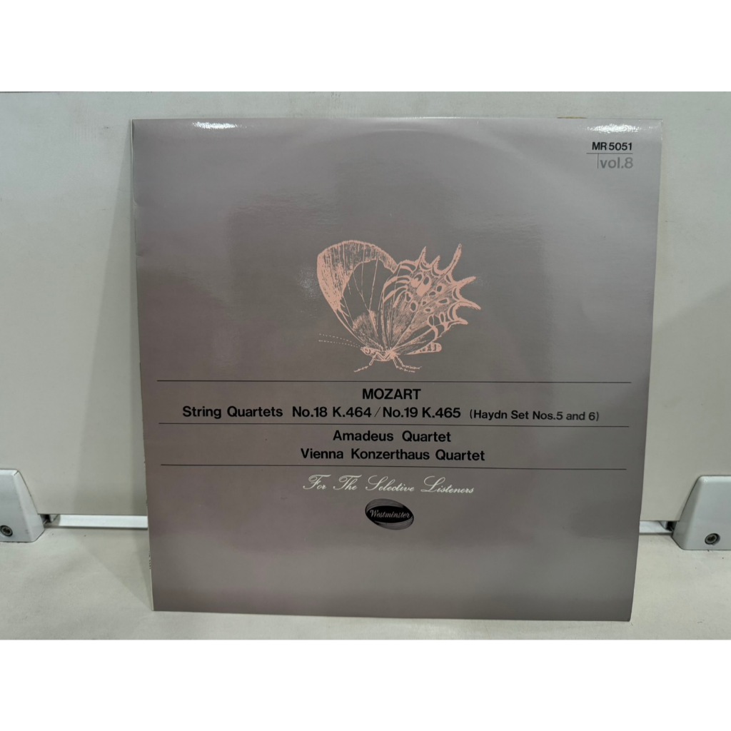 1LP Vinyl Records แผ่นเสียงไวนิล  MOZART  String Quartets No.18 K.464/No.19      (H2D3)