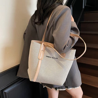 SARNEED Claire Bag กระเป๋าสะพายข้าง (แคลร์) ผู้หญิงผู้ชาย เรียบง่าย ใช้ได้ทั้งวัยเรียนและวัยทำงาน