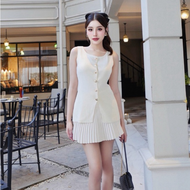 [UNAIVE] Aristocrat Top เสื้อเวส Vest ผ้าไหมพรม