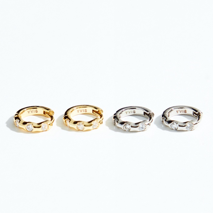 YVIS Joy Gem Hoop Earring สินค้า