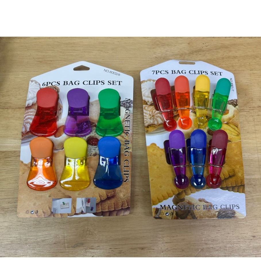 ที่หนีบอเนกประสงค์ ขนาด 6 ชิ้น และ ขนาด 7 ชิ้น คละสี มีแม่เหล็กดูด