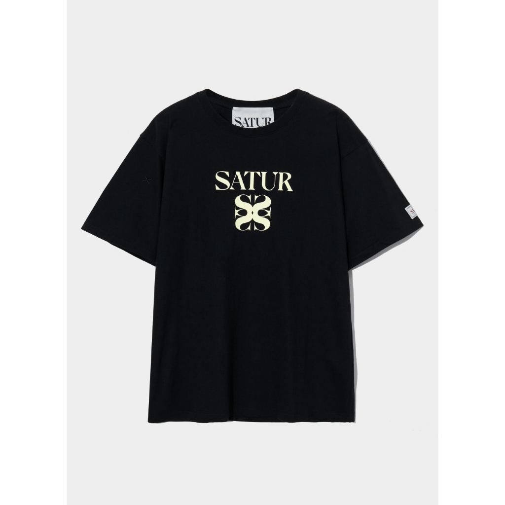 SATUR เสื้อยืด รุ่น Classic Logo T-Shirt Black