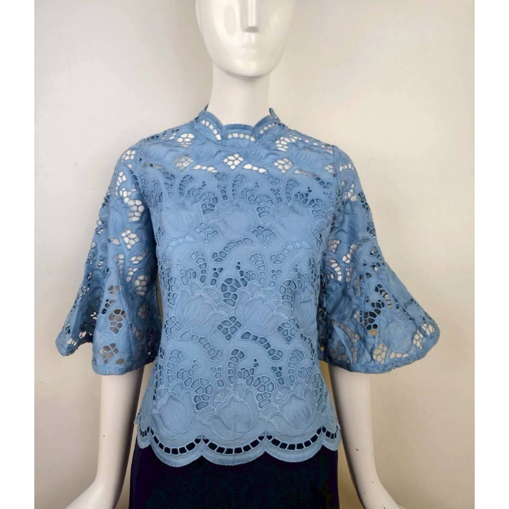 🌸Pink Boutique อก 38"-46" เสื้อลูกไม้ แขนกระดิ่ง มีหลายสีให้เลือก เนื้อผ้าลูกไม้ ลายสวยมากค่ะ เกรดพรีเมียม #