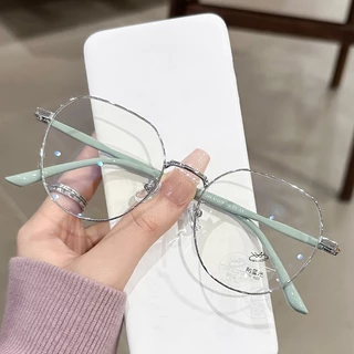 [จัดส่งในกทม] MOYENNE แว่นกรองแสง ยตาสั้น0-400° Anti Blue Light Graded สายตายาว 0.5 ถึง 4.0