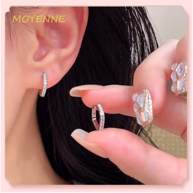 【จัดส่งจากกรุงเทพฯ】ต่างหูเงิน ดีไซน์เก๋ พร้อมเพชร แบบใหม่ มีเอกลักษณ์ อเนกประสงค์ ทันสมัย