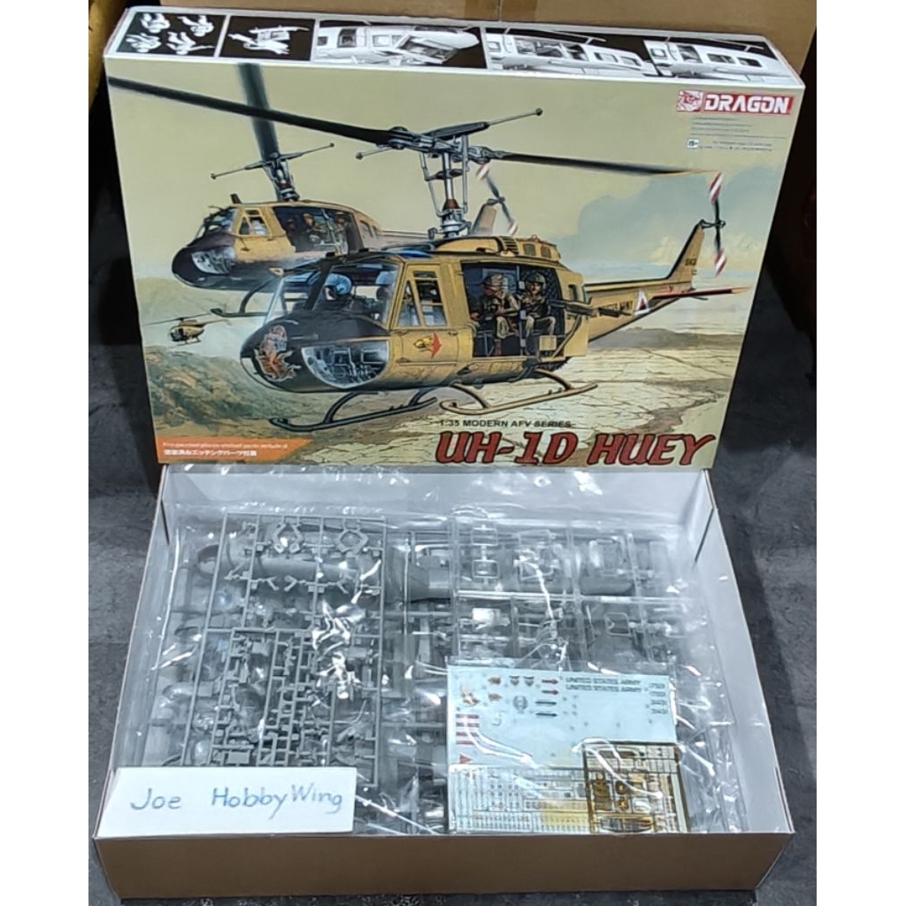 Dragon 1/35 UH-1D HUEY (สินค้าใหม่)